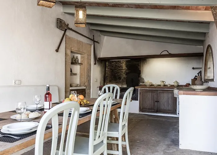 Segui By Homevillas360 *