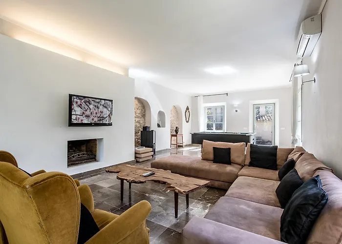 Segui By Homevillas360 Villa Pollenca