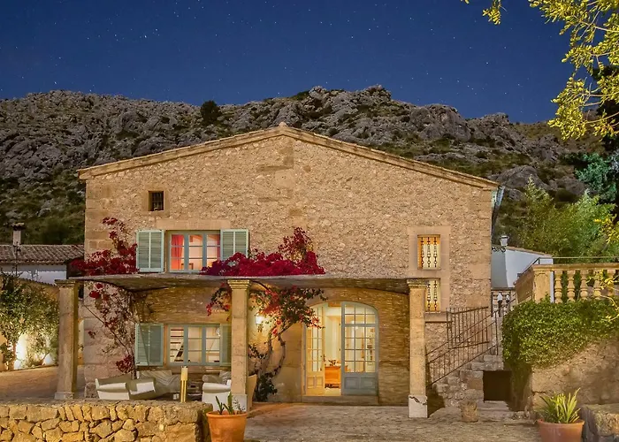 Villa Segui By Homevillas360 Pollenca